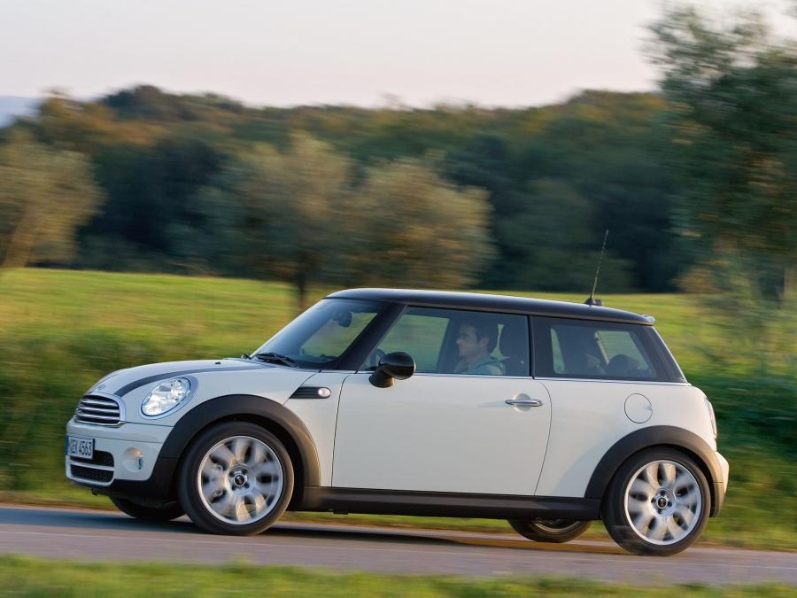  Mini Cooper D 2007 года  (фото 13 из 35)